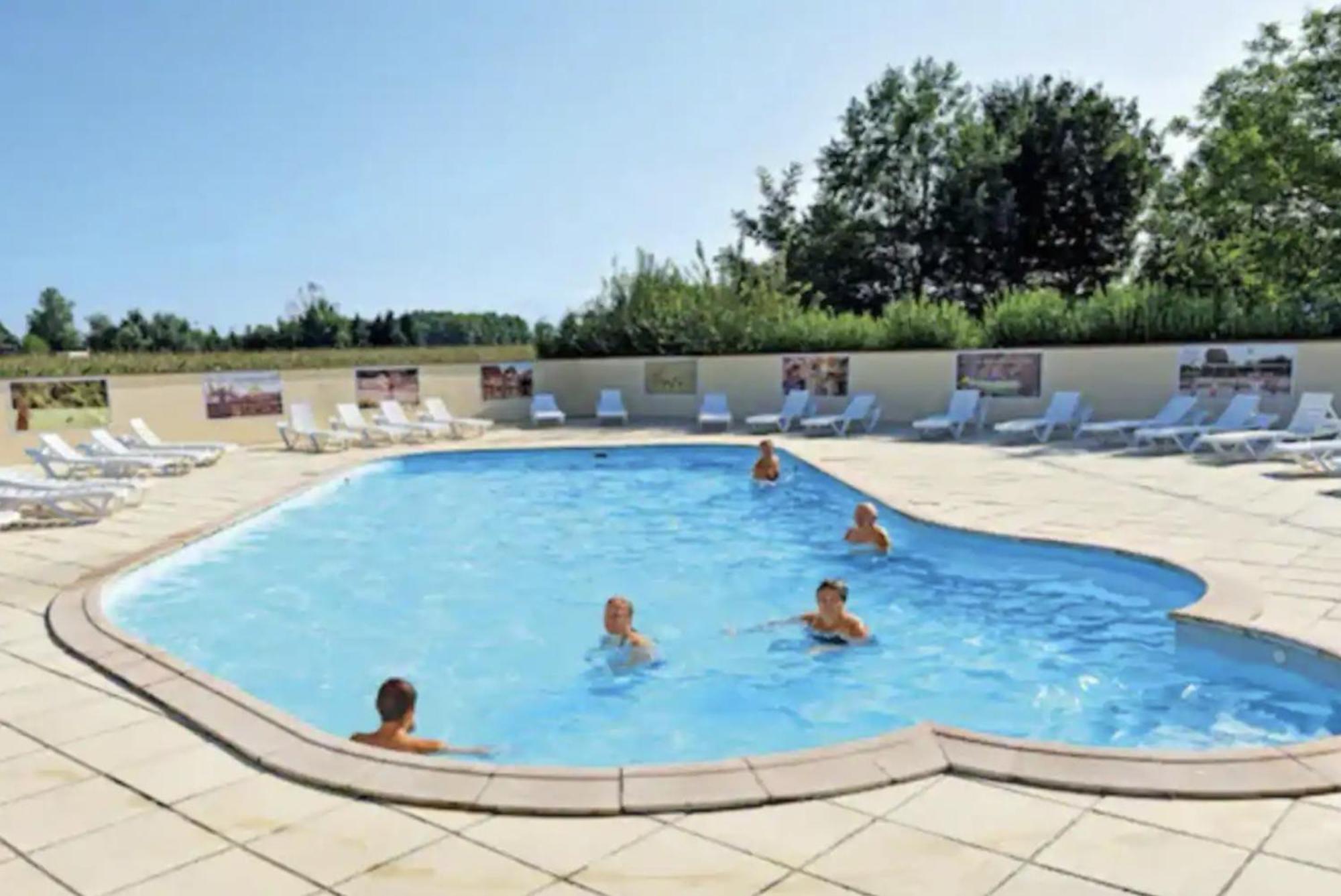 Chez Roger - Bungalow Climatise Avec Tv - 2 Chambres 4 Personnes Boofzheim 外观 照片